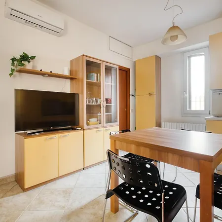 Hostmate - - Plinio - Citta Studi Lägenhet Milano